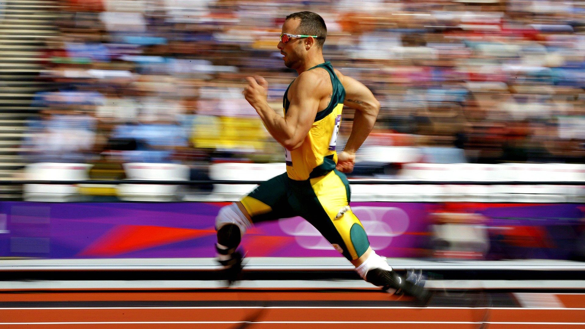 IG不断突破!,凯恩连续十场比赛得分超过败北观众掌声雷动